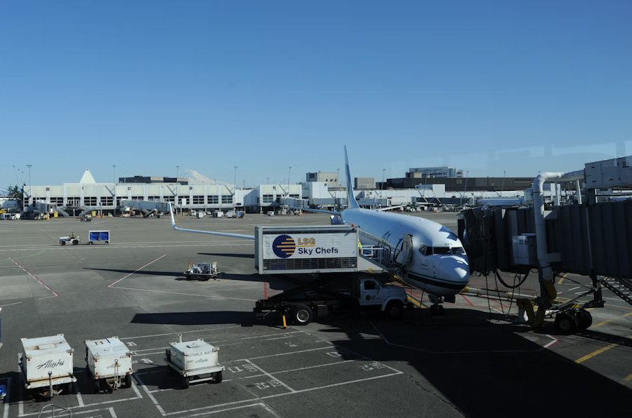 Seattle-Tacoma International Airport, Washington (SEA)