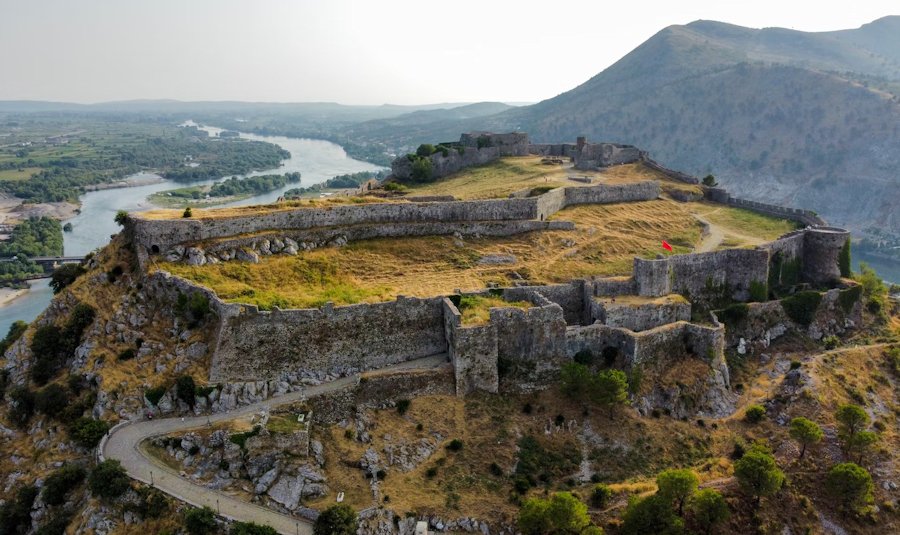 Rozafa Castle, Albania