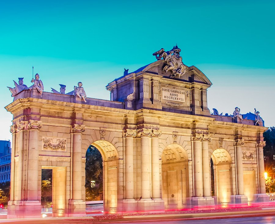 Puerta de Alcalá, Madrid