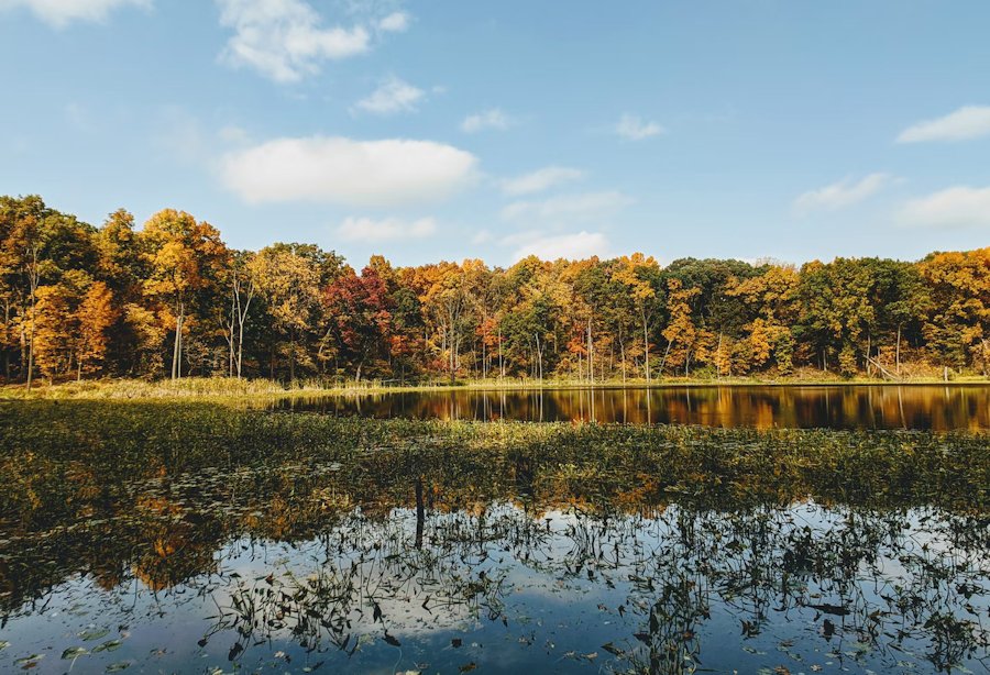 Chain-o-Lakes, Warren Township, Indiana