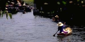 Floating Market